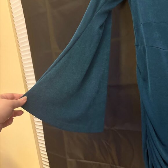 Shimmery Teal dress - Picture 3 of 5